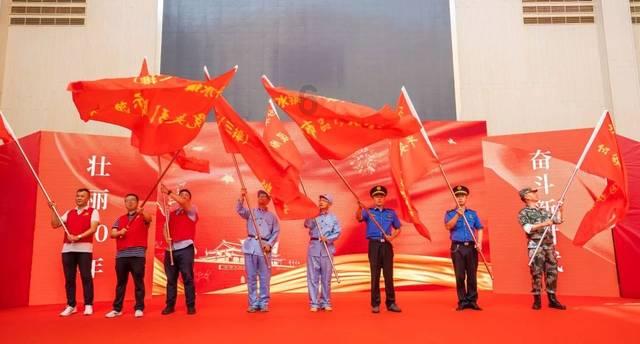 卑鄙的小妖精